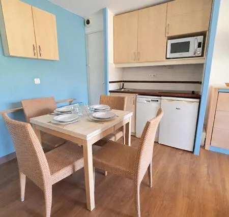 Le Village De Cap Esterel - Maeva - 2 Pieces 5 Personnes - Confort Mae-6094 *