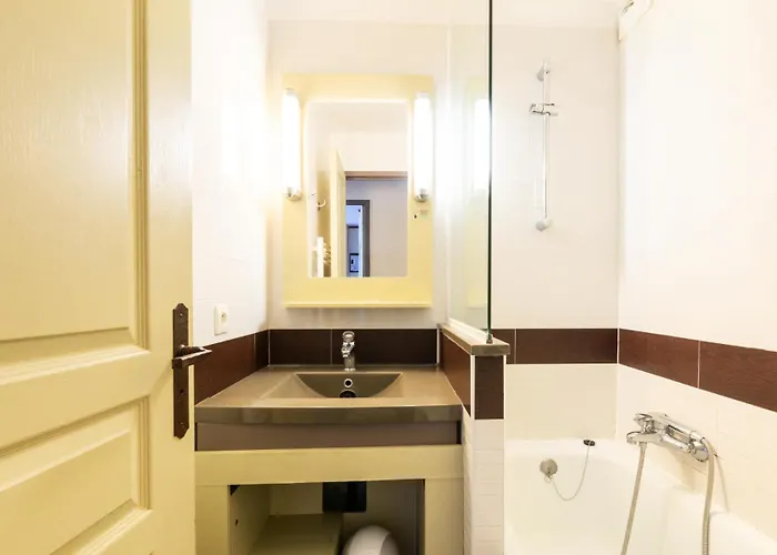 Le Village De Cap Esterel - Maeva - 2 Pieces 5 Personnes - Confort Mae-6094 *